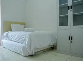 Cozy Studio Apartment at Margonda Residence 4 By Travelio