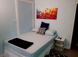 Careffe Suites St Lucia, δωμάτιο σε οικογενειακή κατοικία σε Monchy