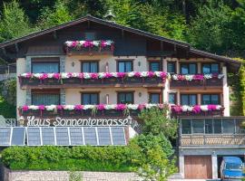 Haus Sonnenterrasse, hotel en Sankt Veit im Pongau