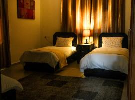 The Plaza Apartment - Bethlehem, hotell i Betlehem