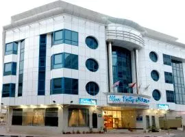 Moon Valley Hotel Apartment - Bur Dubai, Burjuman