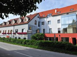 Viesnīca Gasthof Hotel Zur goldenen Krone pilsētā Furth