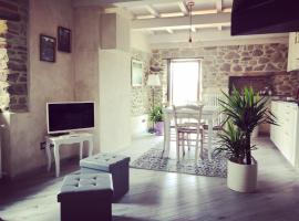 Iris Country House, hotel in Ortignano Raggiolo