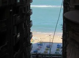 Beautiful sea view at Miami Beach & Montaza palace with Wi-Fi, شقة بجوار شاطئ ميامي و قصر المنتزة ترى البحر منظر جميل