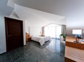 Vea Resort Hotel, hotel en Mercato San Severino