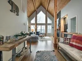 Grand Chalet with Hot Tub - Near Wintergreen Resort