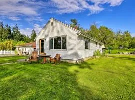 Cozy Home with Yard -6 Miles to Dwtn Bellingham!