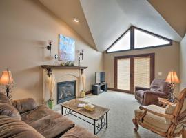 Cozy and Convenient Red Lodge Home Less Than 8 Mi to Slopes!, skihotel i Red Lodge