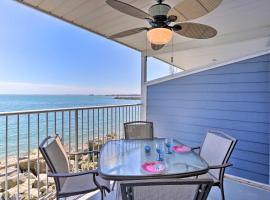 Waterfront Middle Bass Condo with Pool Access!, hotel a Put-in-Bay