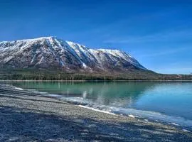 Peaceful Mountain-View Home - Walk to Kenai Lake!