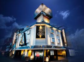 HOTEL LUNA MODERN Sakuranomiya (Adult Only), hotel v destinácii Osaka (Osaka Castle, Kyobashi, Eastern Osaka)