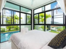 360 Degree Kamala Seaview Villa，位于卡马拉海滩的酒店