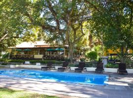 Cresta Riley's Hotel, hotel v destinaci Maun