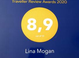 Lina Mogan, hotel a Puerto de Mog&aacute;n