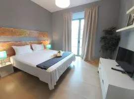 Del Parque Flats Central
