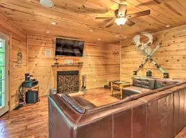 2 Mi to Town! Gatlinburg Chalet with Hot Tub
