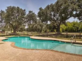 Renovated Austin Apt with Pool at Stunt Ranch!