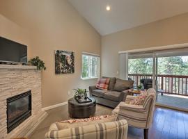 1 Mi to Skiing and Beaches Incline Village Home!, Hotel in Incline Village