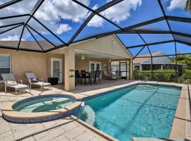 Bradenton Home with Saltwater Pool, Spa and Lanai!，布雷登頓的Villa