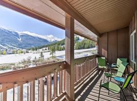 Copper Mountain Resort Condo on Golf Course!، فندق في كوبر ماونتين