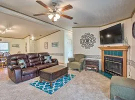 Cedar Creek Lake Access Retreat with Deck