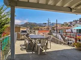 Walk to Beach Condo with Patio on Catalina Island