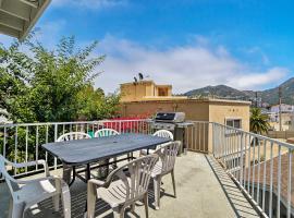 Updated Home on Catalina Island Walk to the Coast, appartement à Avalon