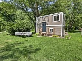 Greencastle Tiny House, Walk to Raccoon Lake!