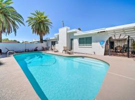 Litchfield Park Home with Pool half Mi to The Wigwam, villa Litchfield Parkban