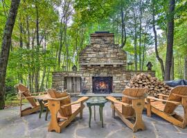 Stunning Beech Mountain Cabin with Porch and Hearth, ski resort in Beech Mountain