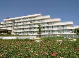 Hotel Com - All Inclusive