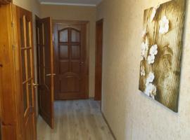 Apartment on 700-letiya Kobrina 4, отель в Кобрине, рядом находится Stantsyya Haradzets