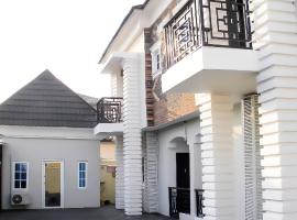 JAYBRITT LUXURY APARTMENT, hotel v destinaci Ibadan