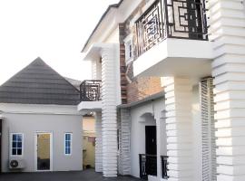 JAYBRITT LUXURY APARTMENT, hotel in Ibadan