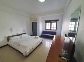 A House Boutique Guesthouse