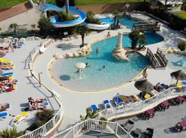 Camping Le Royan, hotel v destinaci Royan