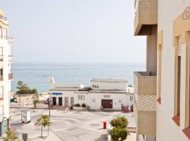 Beach Apartment - Armação de Pêra - Sea View- Walk to the Beach - Algarve, hotel en Armação de Pêra