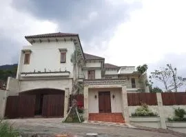 Villa Ayana Syariah