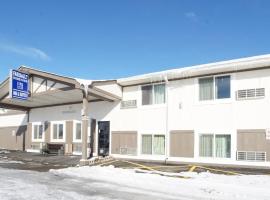 Faribault Hometown Inn & Suites, hotel u gradu 'Faribault'