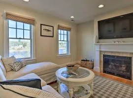 1 Mi to Town and Oyster Pond Beach Chatham Retreat