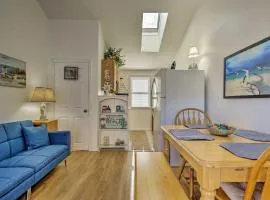 Cozy Condo with Private Deck, Walk to Beach and Dining