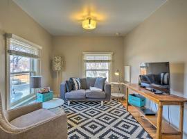 Historic Apartment - Walk to CSU Campus and Old Town, leilighet i Fort Collins