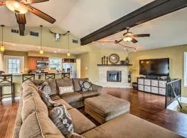 Canyon Lake Home with Game Room Less Than 1 Mi to Boat Ramp!