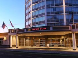 Crowne Plaza Syracuse, an IHG Hotel, hotell sihtkohas Syracuse