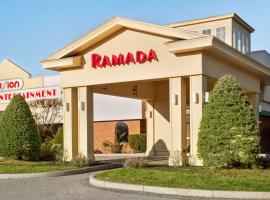 Ramada Hotel & Conference Center by Wyndham Lewiston, hotel di Lewiston