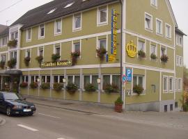 Hotel Krone โรงแรมในNeresheim