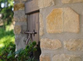 Agriturismo Cascina Prato, farma v destinaci Cravanzana