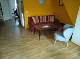 Maisonettewohnung auf 2 Etagen mit zwei Balkonen, hotel near Barth Airport - BBH, 