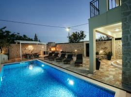 Villa Castello Coza ZadarVillas, hotel in Vinjerac