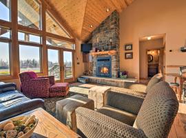 North Shore Luxury Cabin By Gooseberry Falls!, cottage in Castle Danger